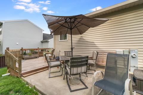 211 Keller St, Plano, IL 60545 photo 3