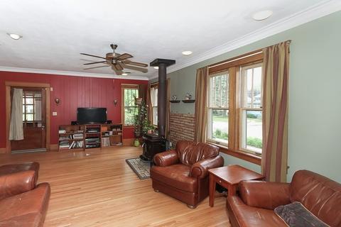 342 Perry St, Elgin, IL 60123 photo 5