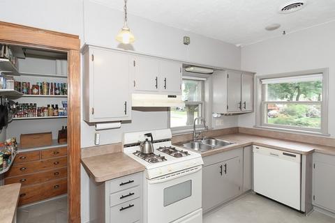 342 Perry St, Elgin, IL 60123 photo 8
