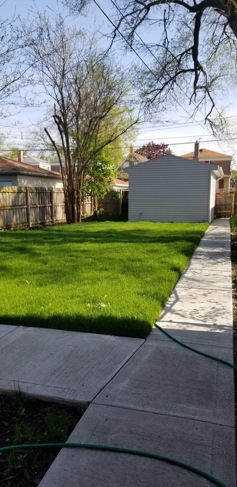 631 E 100th Pl, Chicago, IL 60628 photo 22