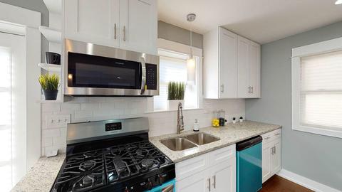631 E 100th Pl, Chicago, IL 60628 photo 5