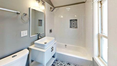 631 E 100th Pl, Chicago, IL 60628 photo 10