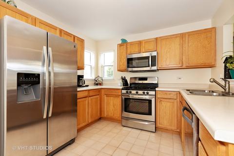 2317 Carpenter Ave, Plainfield, IL 60586 photo 3