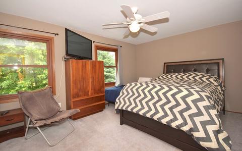5502 Abbey Dr, Mchenry, IL 60050 photo 9