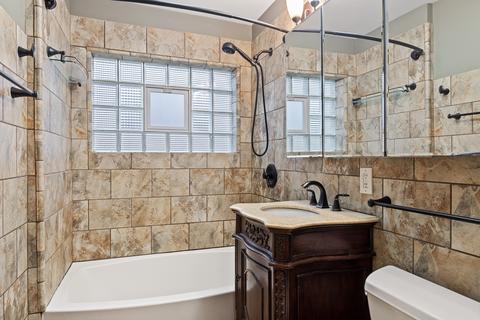 200 E Quincy St E, Riverside, IL 60546 photo 8
