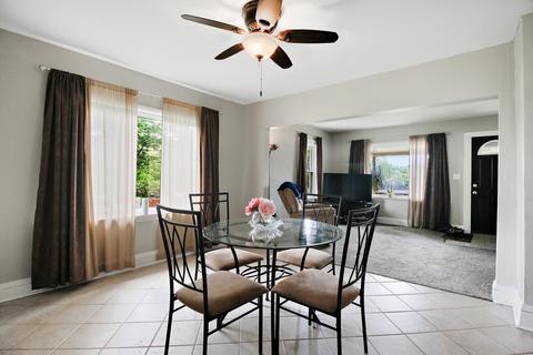 156 N 9th Ave, Kankakee, IL 60901 photo 5
