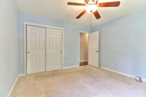 1503 Devonshire Ct, Champaign, IL 61821 photo 19