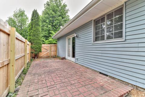 1503 Devonshire Ct, Champaign, IL 61821 photo 24