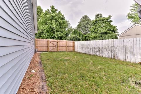 1503 Devonshire Ct, Champaign, IL 61821 photo 25