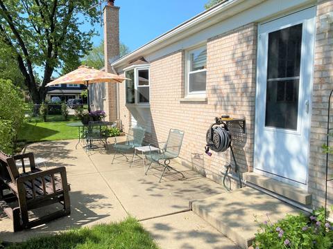 1300 E Thayer St, Mount Prospect, IL 60056 photo 17