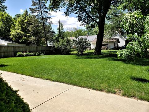 1406 E Jackson St, Bloomington, IL 61701 photo 4