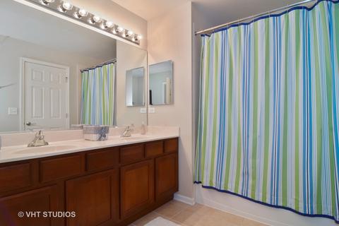 5485 Nicholson Dr, Hoffman Estates, IL 60192 photo 17