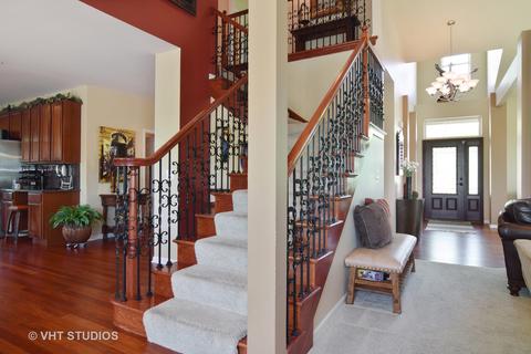 5485 Nicholson Dr, Hoffman Estates, IL 60192 photo 11