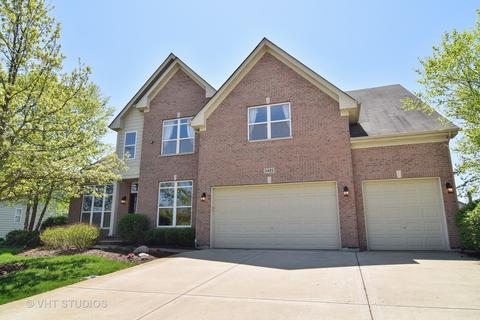 5485 Nicholson Dr, Hoffman Estates, IL 60192 photo 2