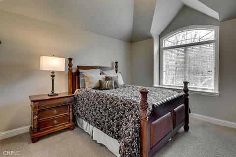 2 S307 Center Ave, Wheaton, IL 60189 photo 21