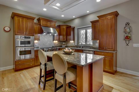 2 S307 Center Ave, Wheaton, IL 60189 photo 8
