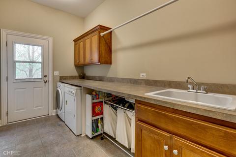 2 S307 Center Ave, Wheaton, IL 60189 photo 12