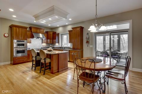 2 S307 Center Ave, Wheaton, IL 60189 photo 6
