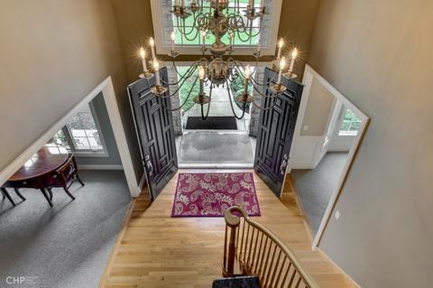 2 S307 Center Ave, Wheaton, IL 60189 photo 3
