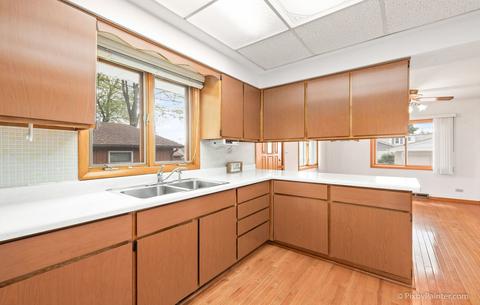 108 N Elroy Ave, Bartlett, IL 60103 photo 8