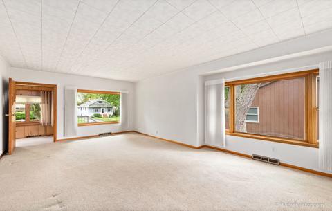 108 N Elroy Ave, Bartlett, IL 60103 photo 3
