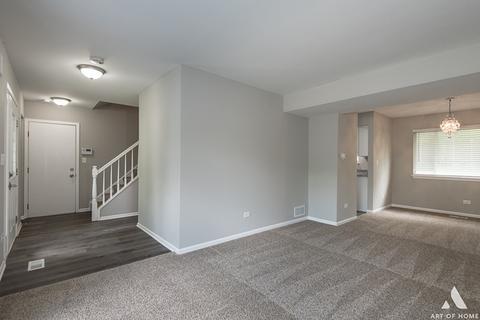 212 Chaparral Cir, Elgin, IL 60120 photo 3