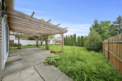 1311 Derby St, Wheeling, IL 60090 photo 14
