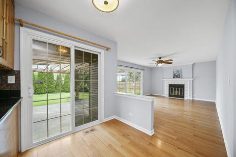 1311 Derby St, Wheeling, IL 60090 photo 11