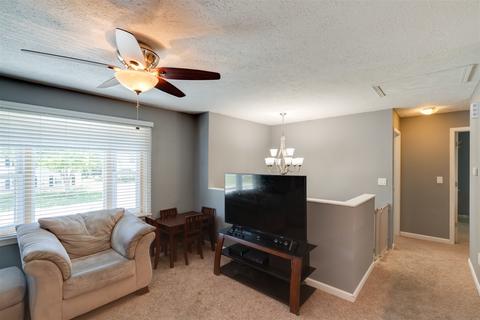 11 Cedar Ct, Bloomington, IL 61701 photo 9