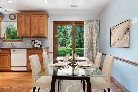 1002 W Gregory St, Mount Prospect, IL 60056 photo 8
