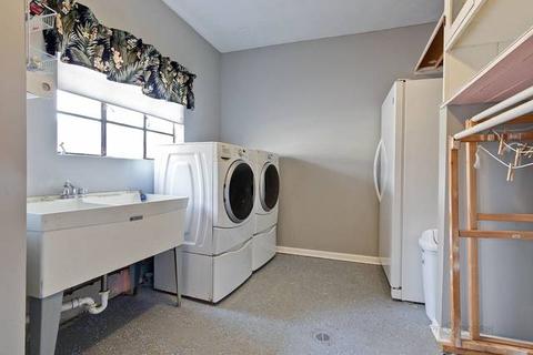 1002 W Gregory St, Mount Prospect, IL 60056 photo 17