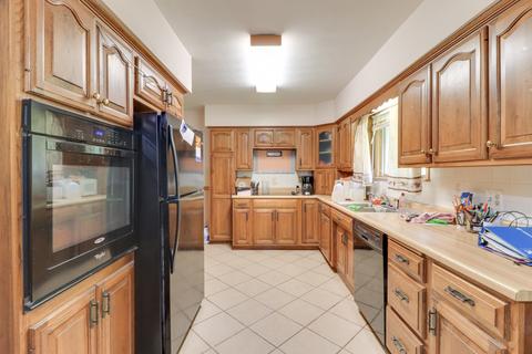 1004 N Maple St, Normal, IL 61761 photo 6