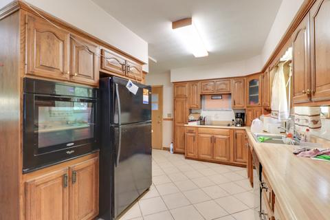 1004 N Maple St, Normal, IL 61761 photo 7