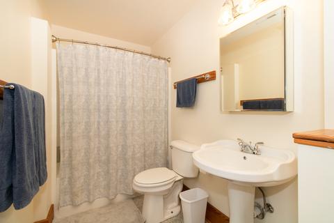 320 E Locust St, Bloomington, IL 61701 photo 24