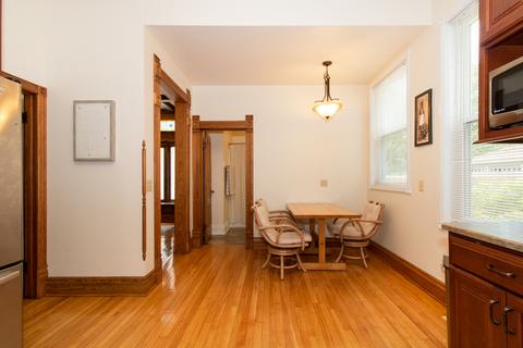 320 E Locust St, Bloomington, IL 61701 photo 19