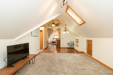 320 E Locust St, Bloomington, IL 61701 photo 38