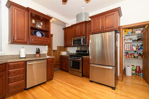 320 E Locust St, Bloomington, IL 61701 photo 17