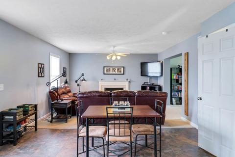 1104 Ogelthorpe Ave, Normal, IL 61761 photo 12