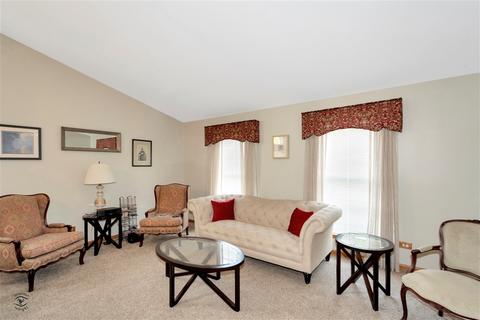 1707 Waterman Dr, Plainfield, IL 60586 photo 3