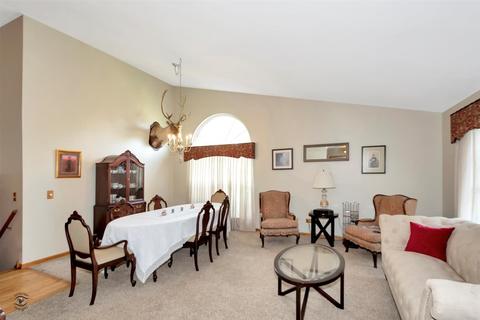 1707 Waterman Dr, Plainfield, IL 60586 photo 4