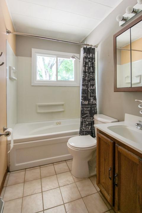 1505 Winter Dr, Freeport, IL 61032 photo 7