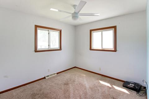 1505 Winter Dr, Freeport, IL 61032 photo 9