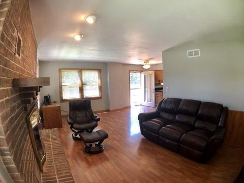 914 30th St, Peru, IL 61354 photo 8