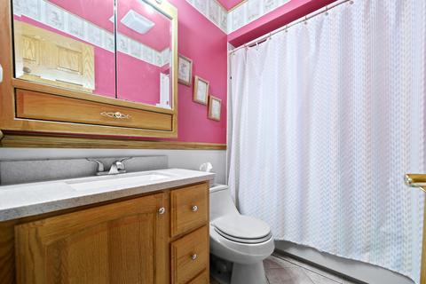 1105 E Ardyce Ln, Mount Prospect, IL 60056 photo 28