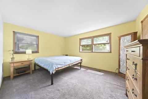 1105 E Ardyce Ln, Mount Prospect, IL 60056 photo 14