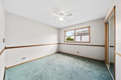 1105 E Ardyce Ln, Mount Prospect, IL 60056 photo 10