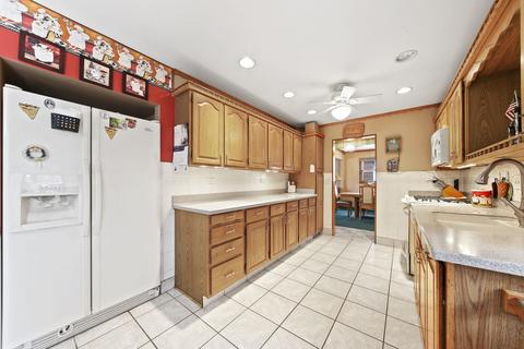 1105 E Ardyce Ln, Mount Prospect, IL 60056 photo 19