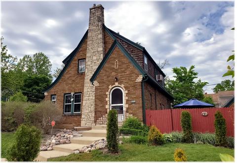 68 Lord St, Elgin, IL 60123 photo 3