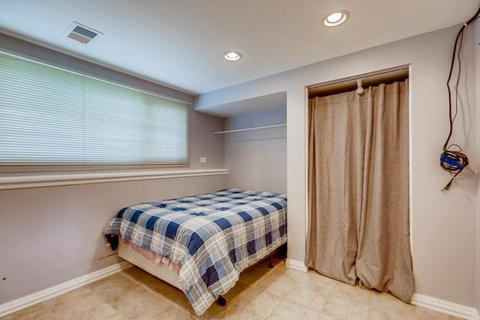 1921 E Pawnee Ln, Mount Prospect, IL 60056 photo 21