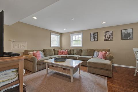 526 Maple Ln, Darien, IL 60561 photo 25